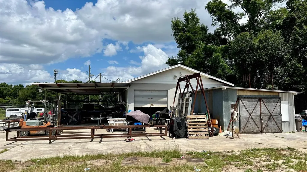 460 NW 68th Avenue Ocala FL 34482