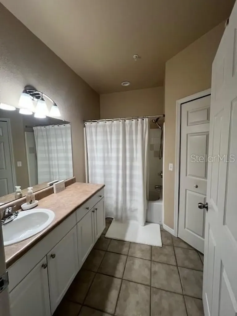5591 Rosehill Road Sarasota FL 34233