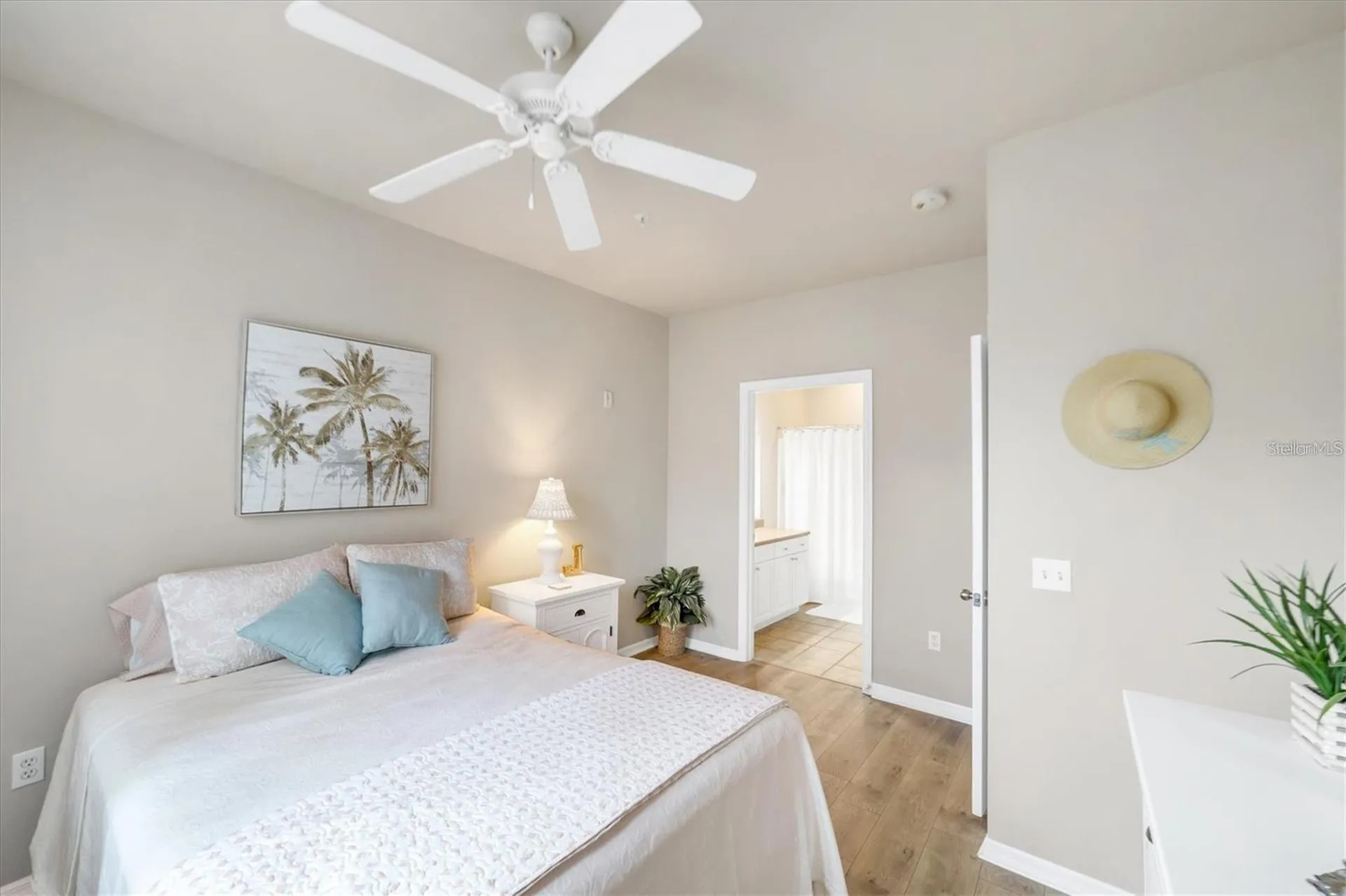 5591 Rosehill Road Sarasota FL 34233