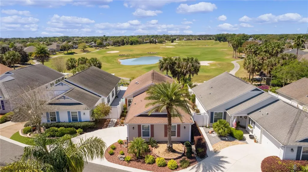 1762 Kingfisher Court The Villages FL 32162