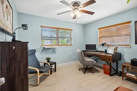 1010 Alcazar Way S St Petersburg FL 33705