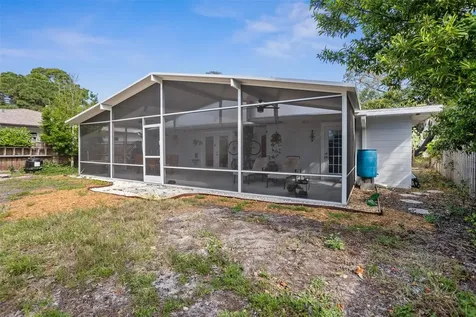 1010 Alcazar Way S St Petersburg FL 33705