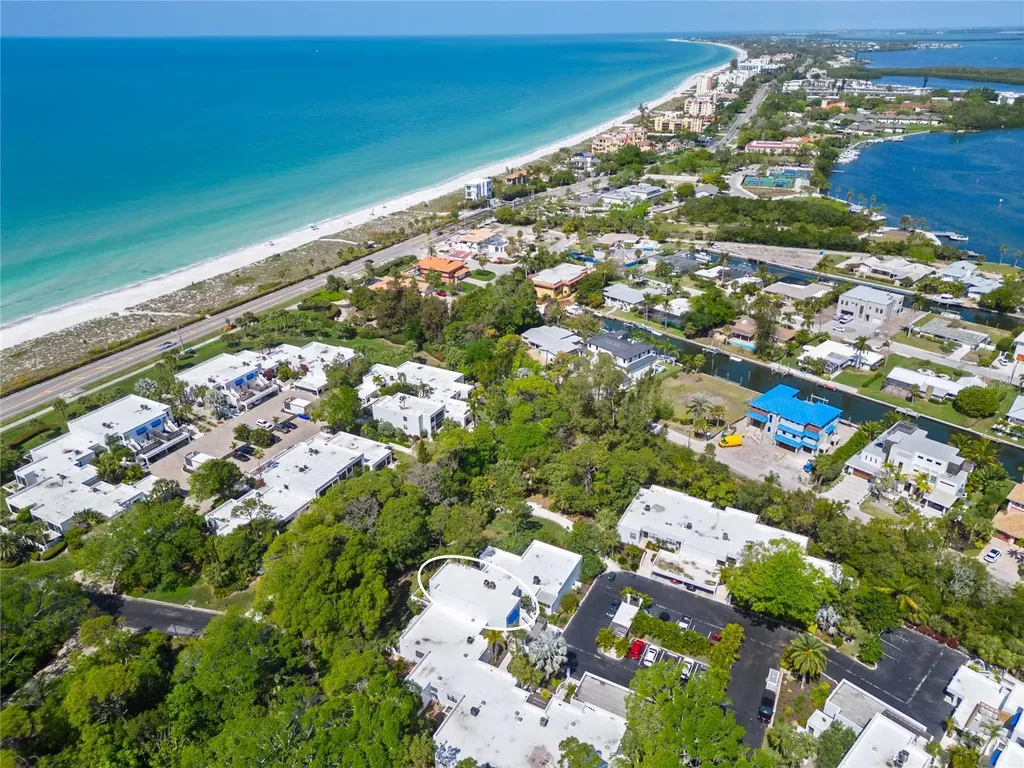 604 Bayport Way Longboat Key FL 34228