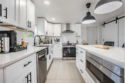 3161 47th Terrace N St Petersburg FL 33714