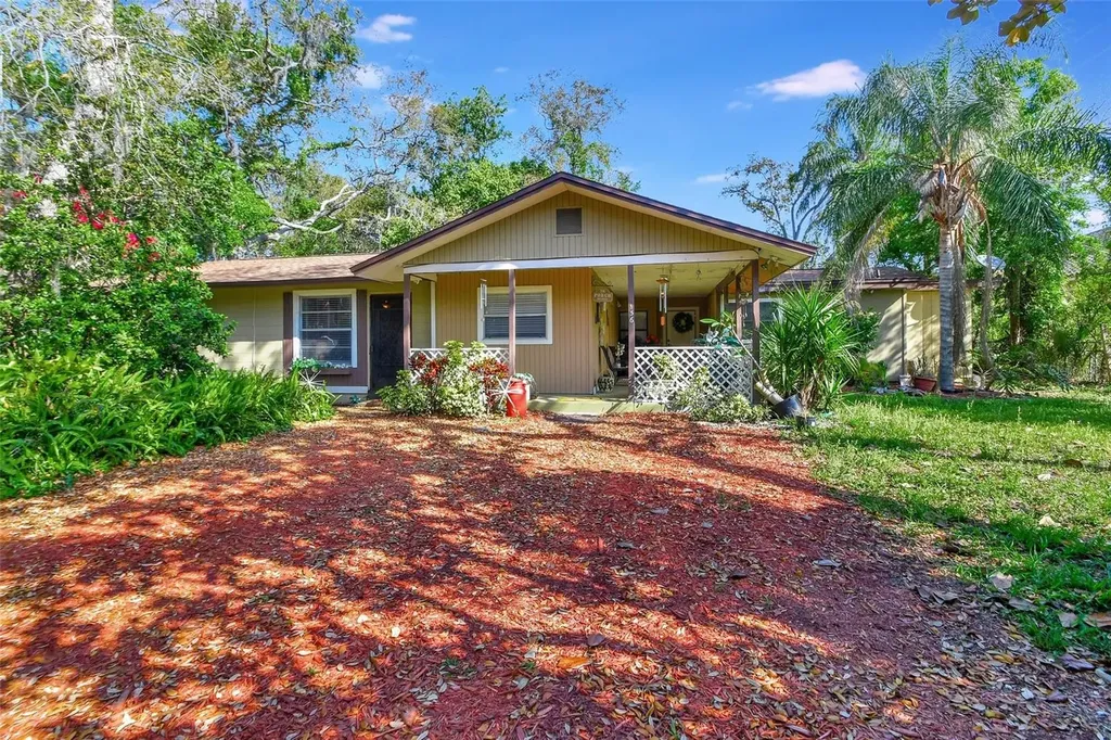 156 Seminole Avenue Lake Mary FL 32746