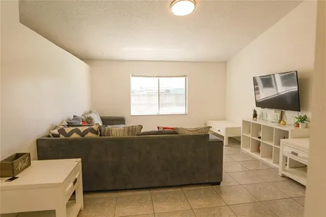2338 Woodleaf Court Orlando FL 32837
