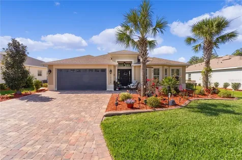 10396 Silver Maple Avenue Oxford FL 34484