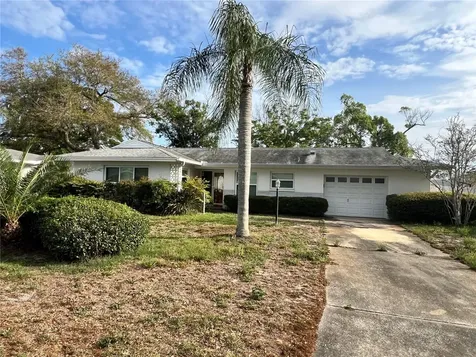 13776 Trinidad Drive Seminole FL 33776