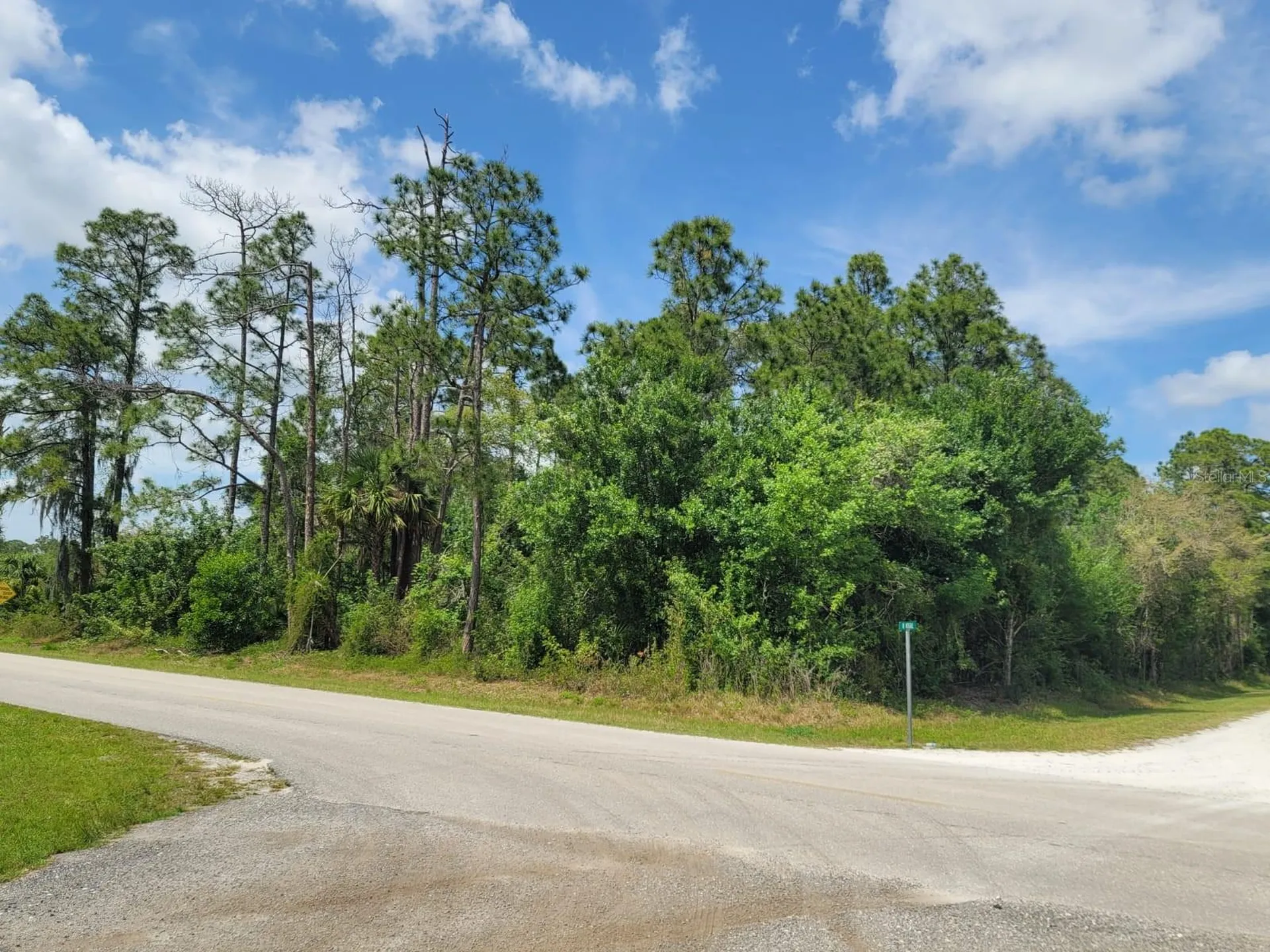 421 Avenida Del Sur Clewiston FL 33440