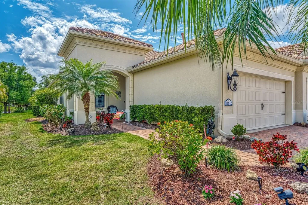 11432 Okaloosa Drive Venice FL 34293