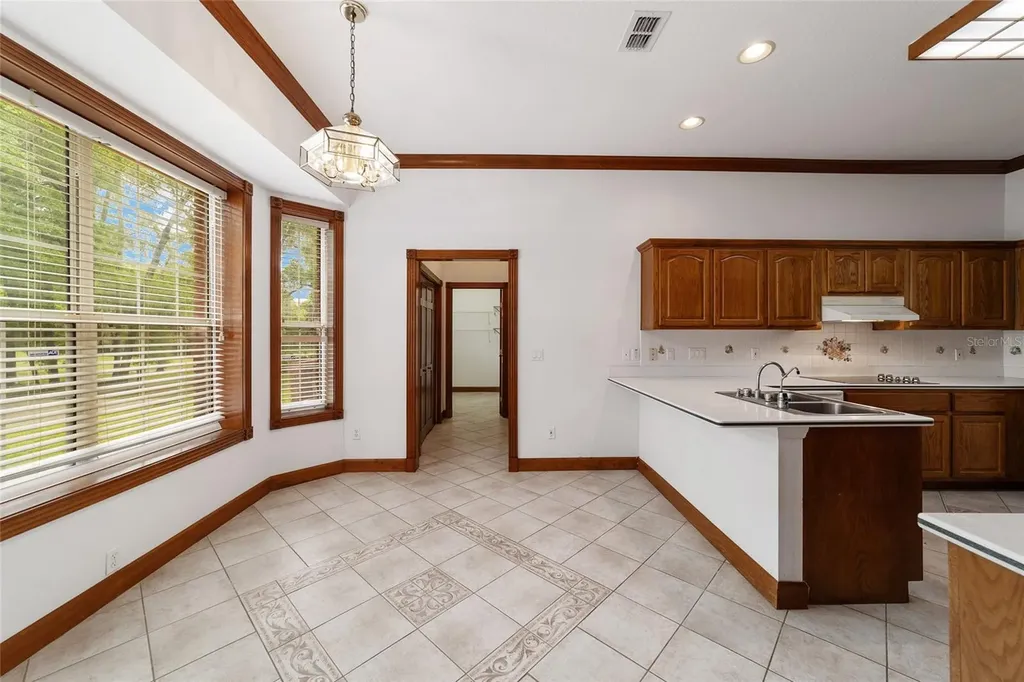 7086 SE 12th Circle Ocala FL 34480