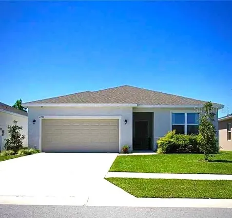 2743 Rowan Street Tavares FL 32778