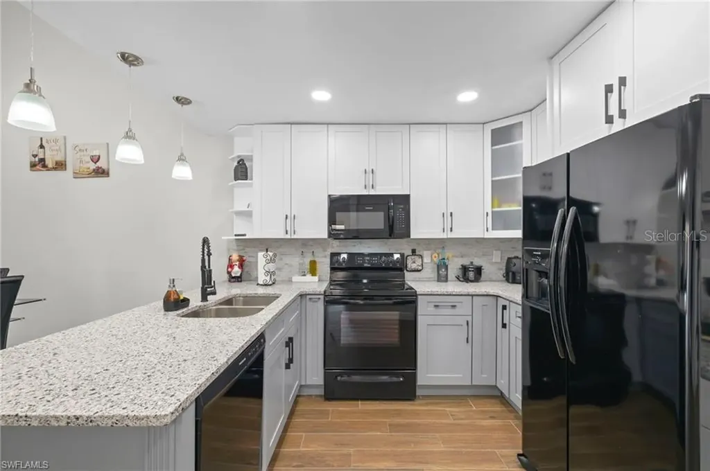 17285 Timber Oak Lane Fort Myers FL 33908