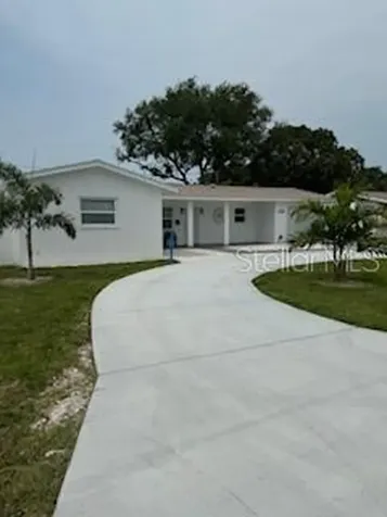 2453 Tropical Shores Drive SE St Petersburg FL 33705
