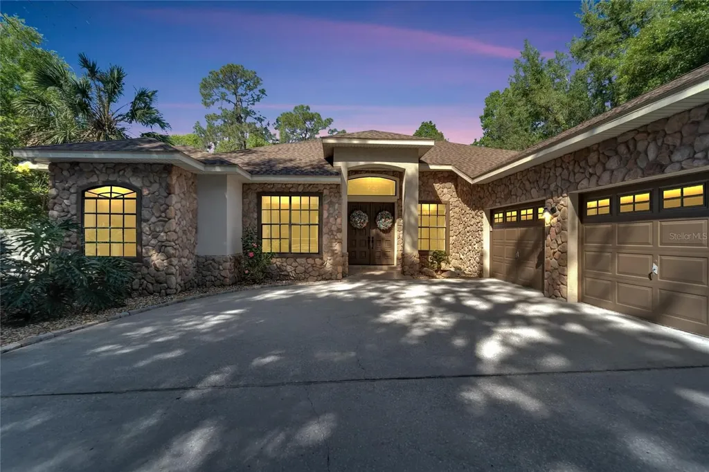 904 River Rapids Avenue Brandon FL 33511