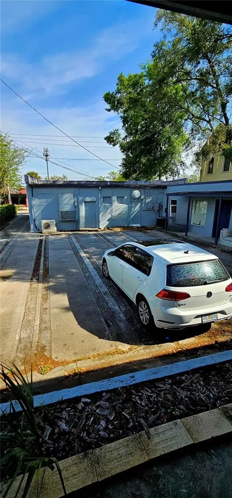 114 E Rich Avenue Deland FL 32724