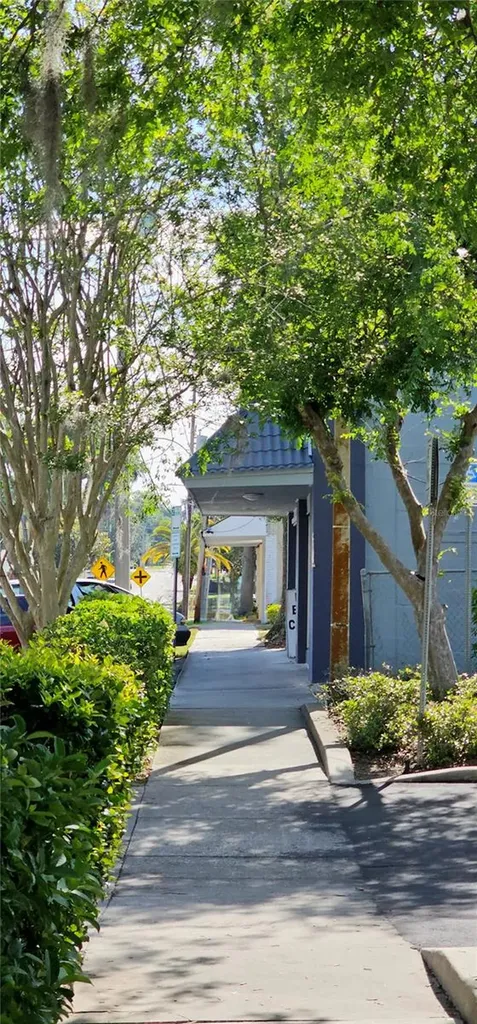 114 E Rich Avenue Deland FL 32724