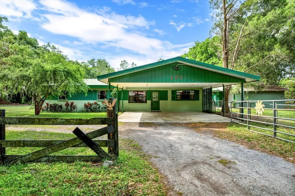 401 Half Mile Road Plant City FL 33565
