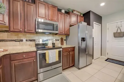 16549 Myrtle Sand Drive Wimauma FL 33598
