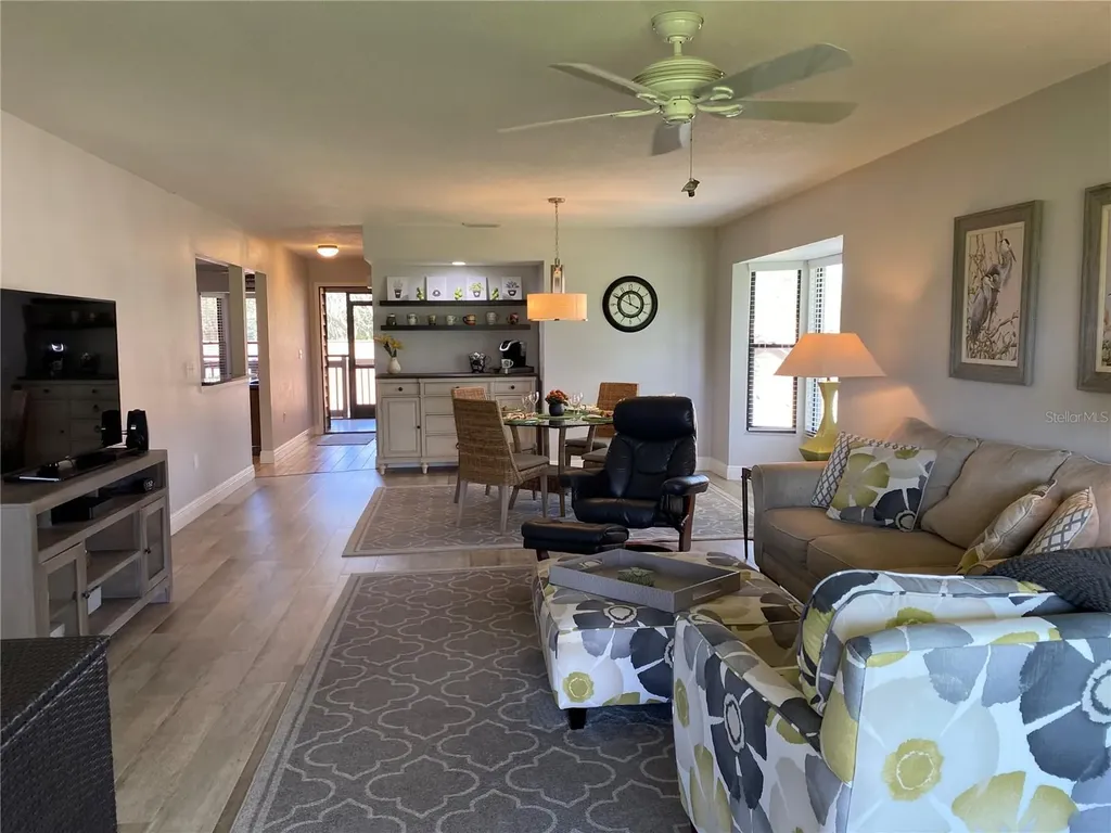 5769 Avista Drive Sarasota FL 34243