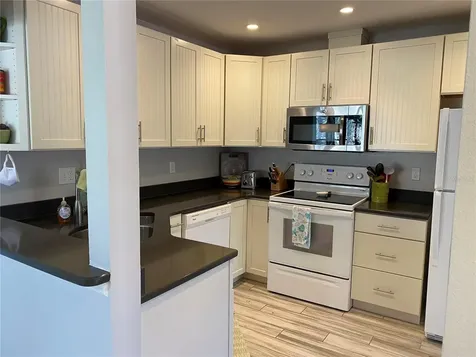 5769 Avista Drive Sarasota FL 34243