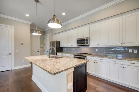 13038 Sanctuary Village Lane Tampa FL 33624