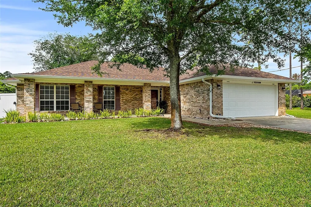 49 Kankakee Trail Palm Coast FL 32164