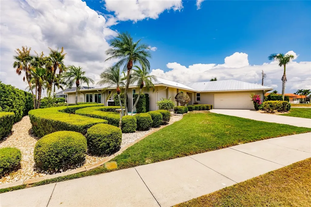 598 Bal Harbor Boulevard Punta Gorda FL 33950