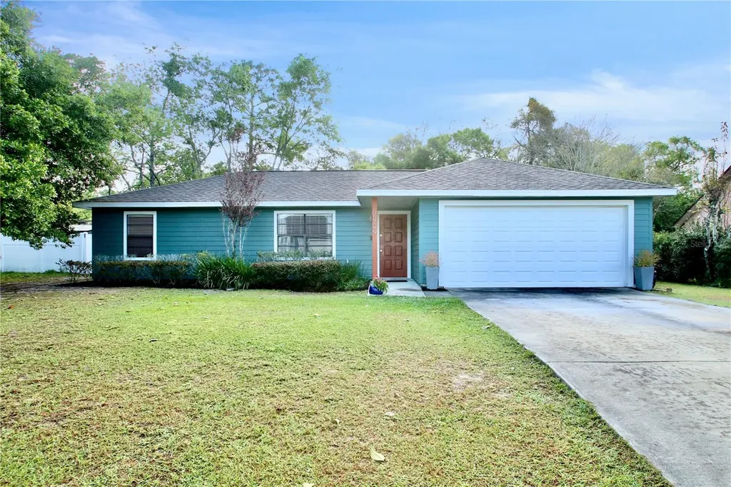 2909 Burlington Avenue Deltona FL 32738