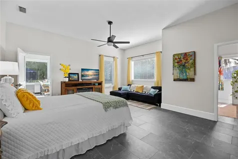 24124 NW 78th Avenue Alachua FL 32615