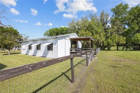 24124 NW 78th Avenue Alachua FL 32615