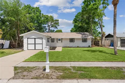 1105 65th Avenue Drive W Bradenton FL 34207
