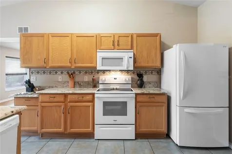 27 Edgely Lane Palm Coast FL 32164