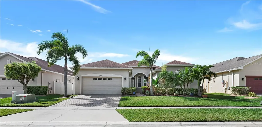 4434 Azure Isle Way Kissimmee FL 34744