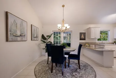 1689 Alta Vista Street Sarasota FL 34236