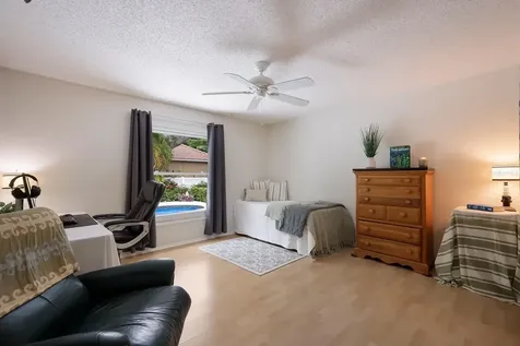 1689 Alta Vista Street Sarasota FL 34236