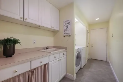 1689 Alta Vista Street Sarasota FL 34236