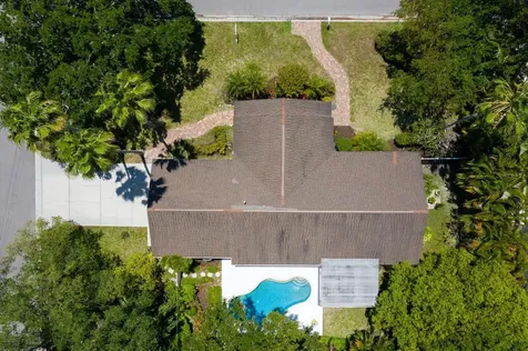 1689 Alta Vista Street Sarasota FL 34236