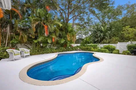 1689 Alta Vista Street Sarasota FL 34236