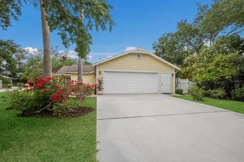 1689 Alta Vista Street Sarasota FL 34236