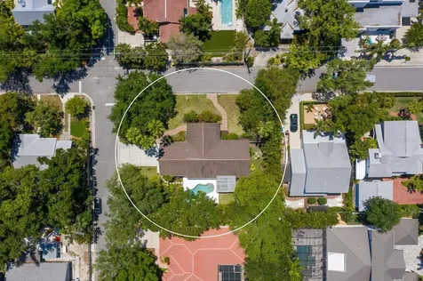 1689 Alta Vista Street Sarasota FL 34236