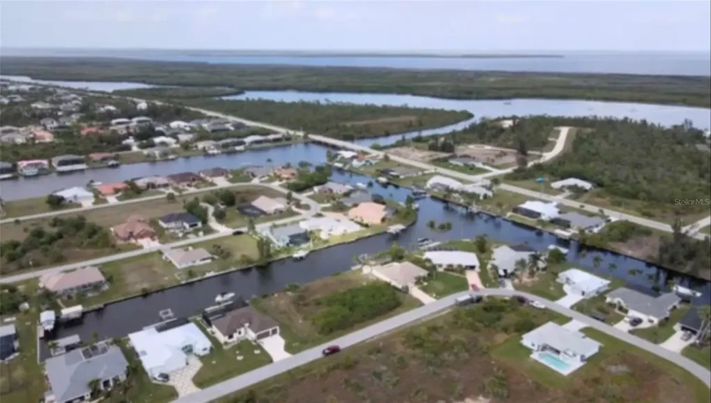 15442 Mccomb Circle Port Charlotte FL 33981