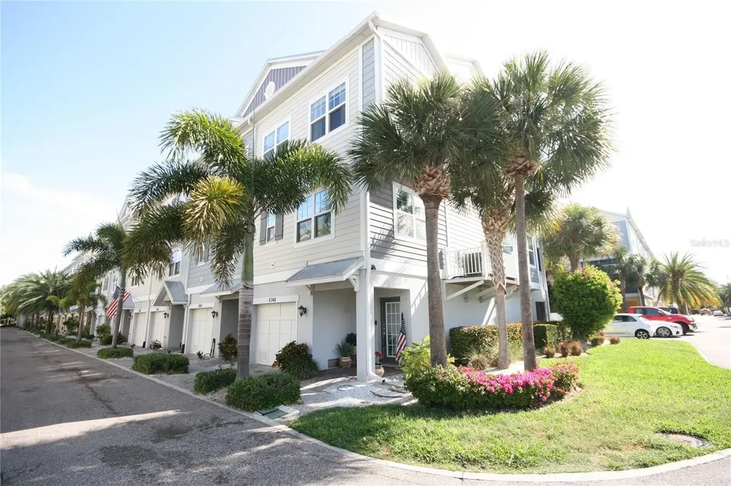 6048 Anchorage Way S St Petersburg FL 33712