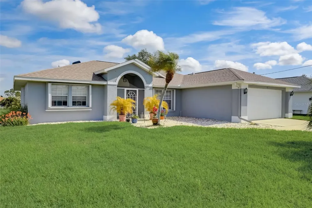 51 Sportsman Court Rotonda West FL 33947