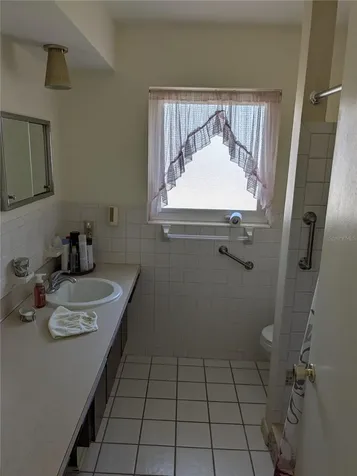 1701 Pinellas Point Drive S St Petersburg FL 33712