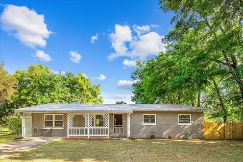 104 Colonial Circle Palatka FL 32177