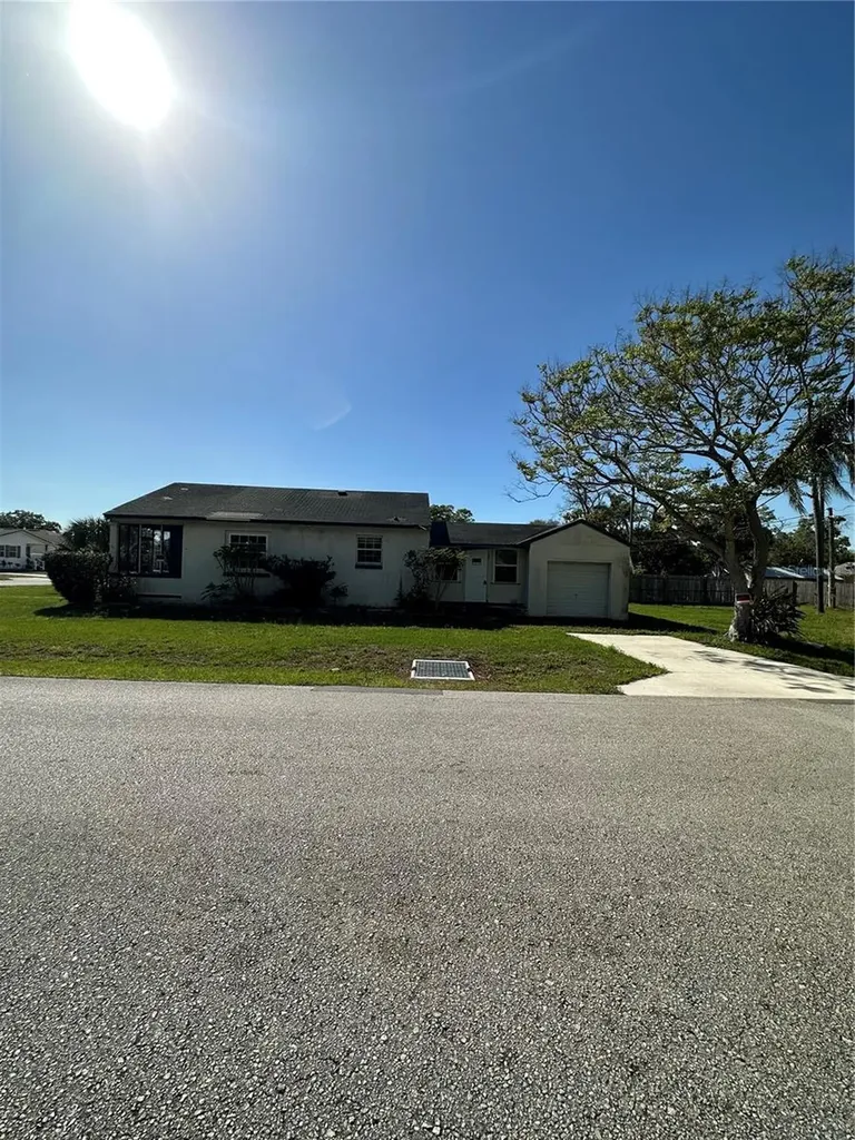 3101 55th Avenue N St Petersburg FL 33714