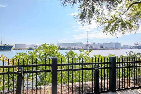 1539 Pleasant Harbour Way Tampa FL 33602