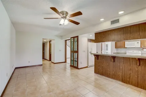 2329 S Fairway Drive Plant City FL 33566