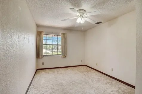 2329 S Fairway Drive Plant City FL 33566